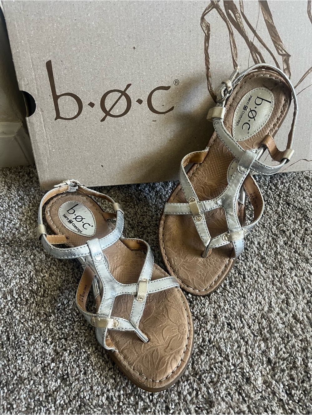 b.o.c. Metallic Silver T-Strap Sandals with gold accents